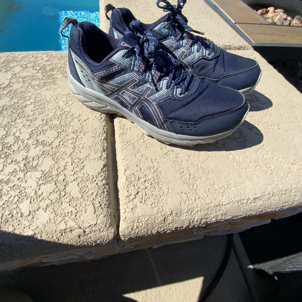 Asics Dark Blue and Light Gray Sneakers